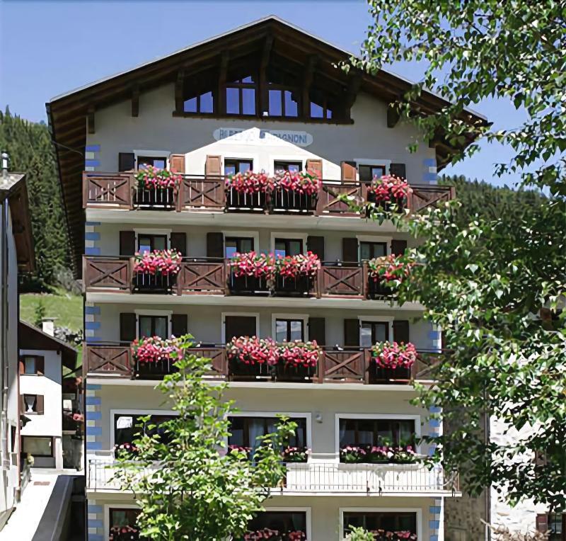 Hotel Compagnoni Санта Катерина Валфурва Екстериор снимка