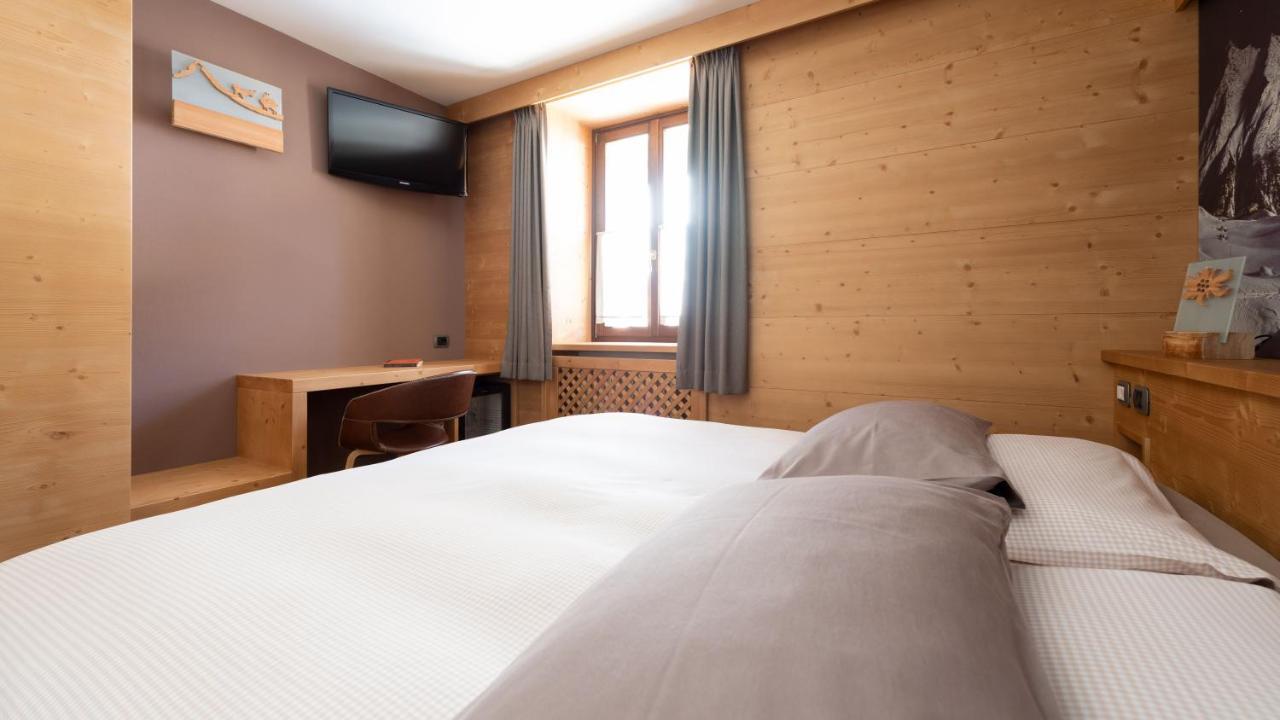Hotel Compagnoni Санта Катерина Валфурва Екстериор снимка