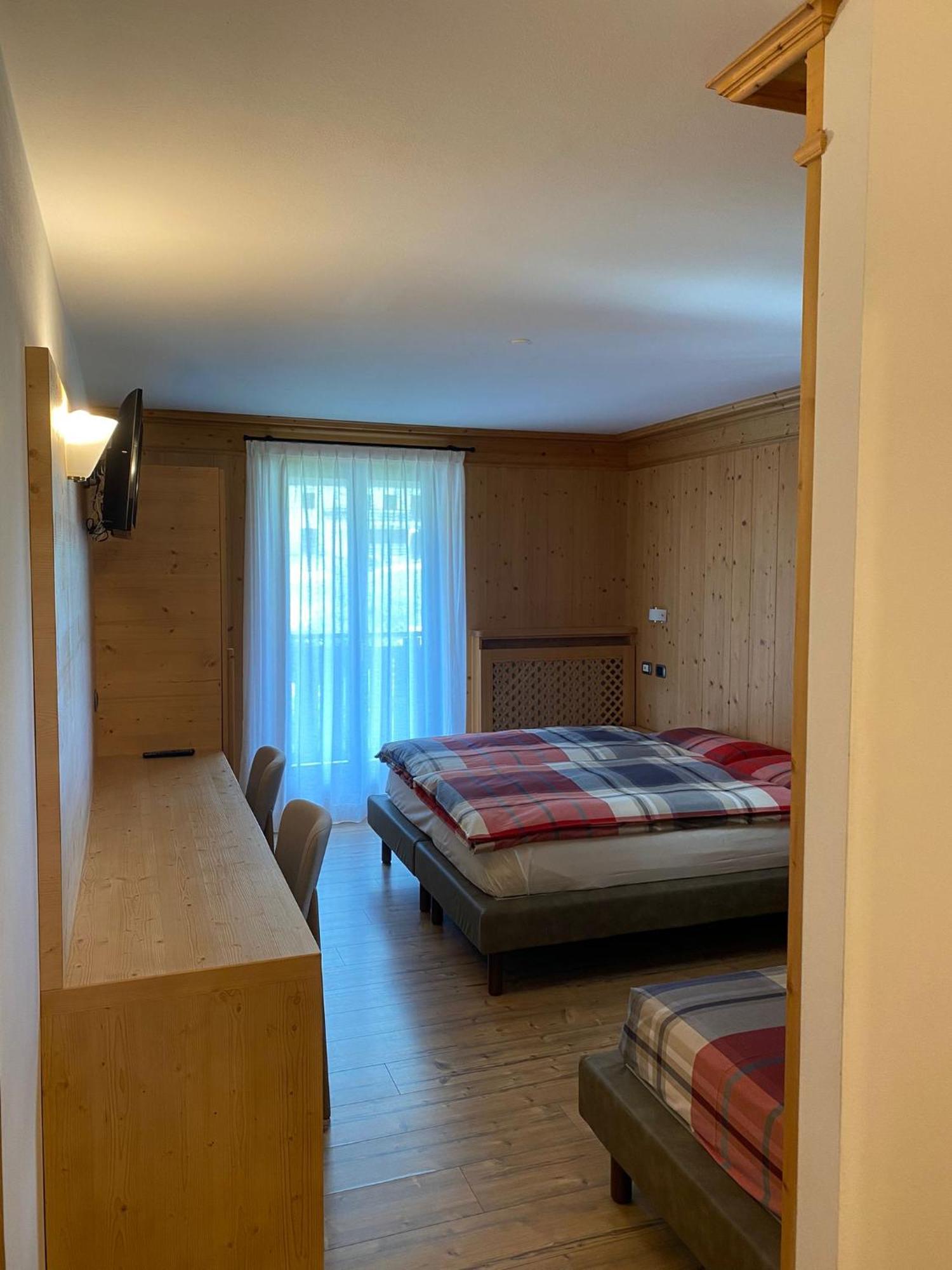 Hotel Compagnoni Санта Катерина Валфурва Екстериор снимка